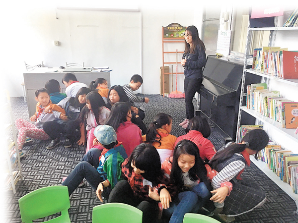 ���L�ħ@���u�}�ժ��u�v��´�L�|�����ʡA�]�A�u�R�����v�H���C���B�u�Ѯv���v�C�����C