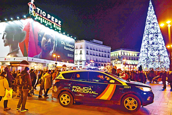 ���[�j����