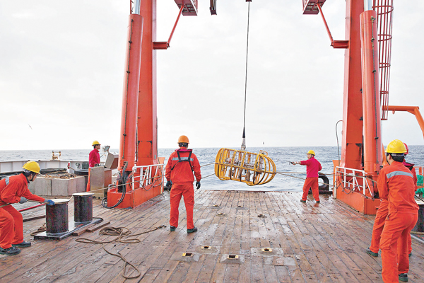 ����ڮ����a�ΩR�W�A���U�����լd��s�u�@�C�Ϭ��b�����Ҳ�u�V����10�v�W�A��Ҷ����N���ǩ�����J���C ��ƹϤ�