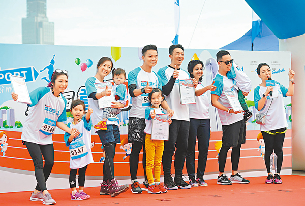 ���@�����H�ѻP�ˤl���ԪQ�C