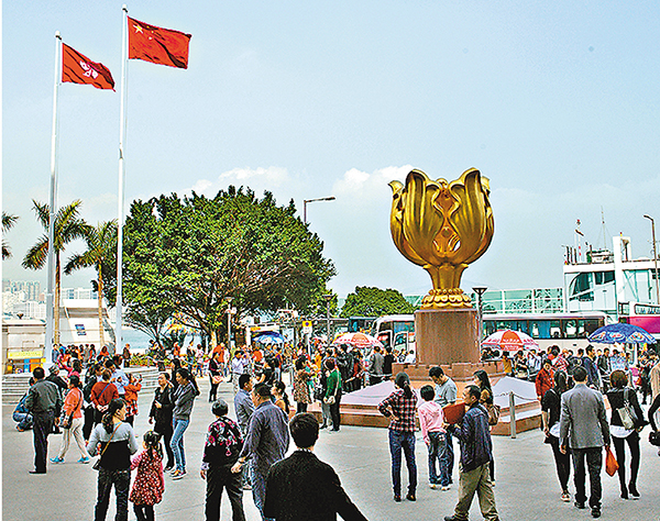 �����a�ȫȨӴ䪺�Ҧ���~���ܬ��H�ӤH�C���D�C ��ƹϤ�