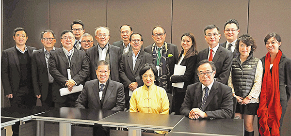 �����B�Q���P�uEP30�u�{�ʤO�v���u�{�ɿ�e�|���C ���B�Q���v���ѹ�