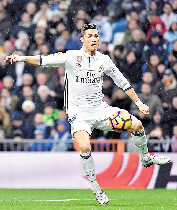 ���Ӱ��y�PC�ԡC �k�s��