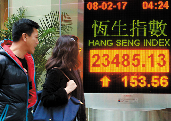 ���ګ��Q�@�׶^171�I�A�����ˤ�153�I�A�����B���W��895�����A����3�Ӥ�̦h�C ���s��