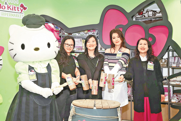 ���@�Цʳf��F�`�������R(�k�T)���ܡA�|�~���X�j���ϡA�ù������������P�����[�C