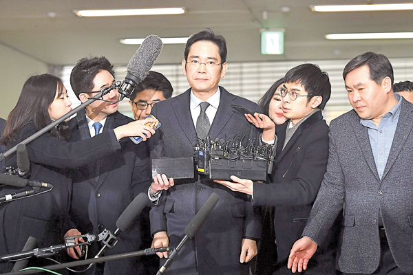 �����b��Q�O�̰l�X�ɭ��S�����C �k�s��