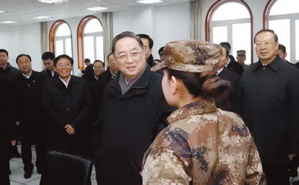 ��1��17��A�\���n�P�L�ΤQ�G�v�T�W�A�����ȯZ���L�ˤ���y�C ��ƹϤ�