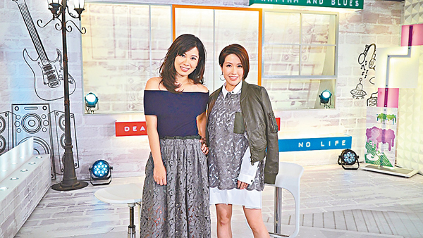 ��Robynn & Kendy���~���s�X�o�C