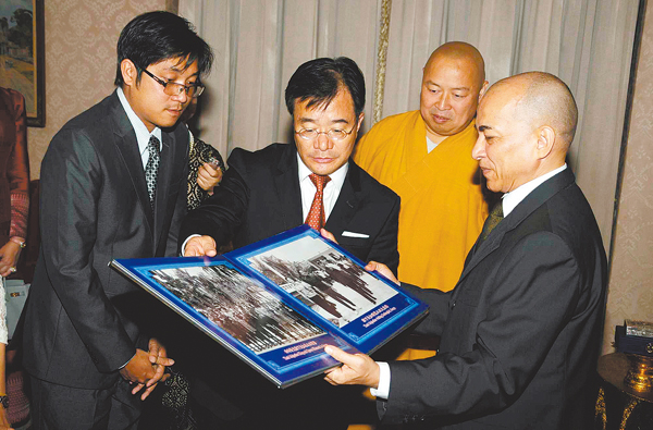 ������(���G)�V�諢�������(�k�@)�i�ܡu�öQ���O�Сv�e�U�C