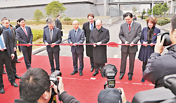 ���d�A�Ǥҡ]�k�T�^�����Z�~P4����ǰź��C �����Z�~�ǯu