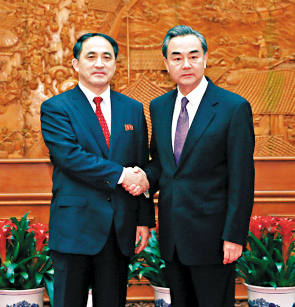 �����ݷ|�����A�ƥ~�ۧ��N���]���^�C���W�Ϥ�