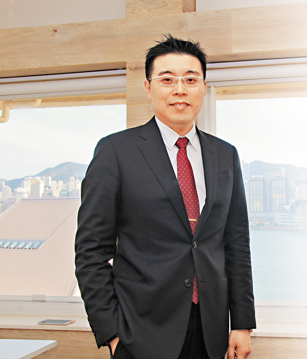 �����������ܦۤv�u�R��R���R�ҡv�C��U�e  ��