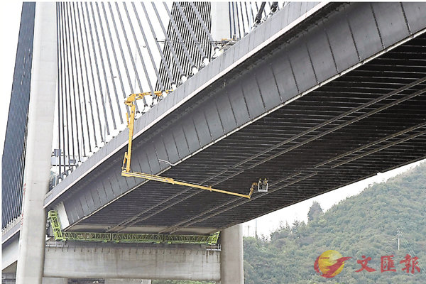 ���V�����j���QĻ��Q�u���������A�ƫᶷ�ʾ��ˬd�ηm�סC ��ƹϤ�