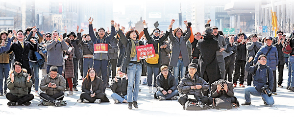 ���u�Ϧ��v�H�h��x�P�M�A���u�w�I�y���C���z��