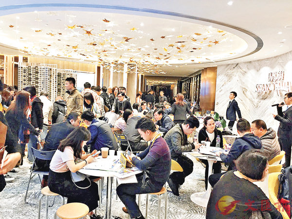 ���Ϭ��P������ӳB�C