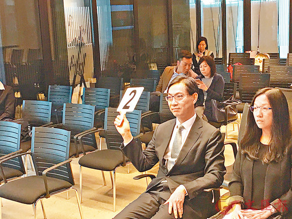 ���ڦa���E��(�e��)�Z���A�Ĥ@������j���v���C��Ƨ��̬��íۧd�l�E�C �O���C�ۼ�  ��