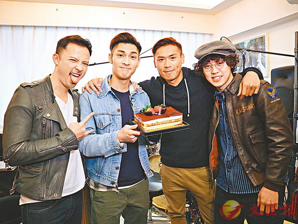 ������ģ(���G)�Q��34���ͤ�C