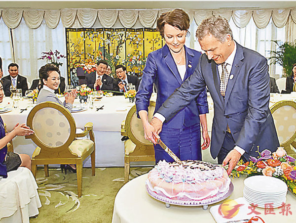 ���ߪ񥭩M�^�R�D�~�e�S�N�ǳƳJ�|�����������ҤH�y�͡C ��ƹϤ�