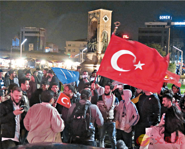 ����J��i�s�����@�����׾ˤH�h�b�ӫB���E���δ��ʰ�X�C ��ģ�d ��