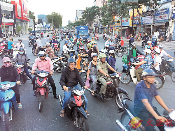 ���V�n�H�f��@���A�ҰʤO�R���C