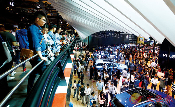 ���W����骺���i�l�ޤF�j����[�̡C�s�ت�