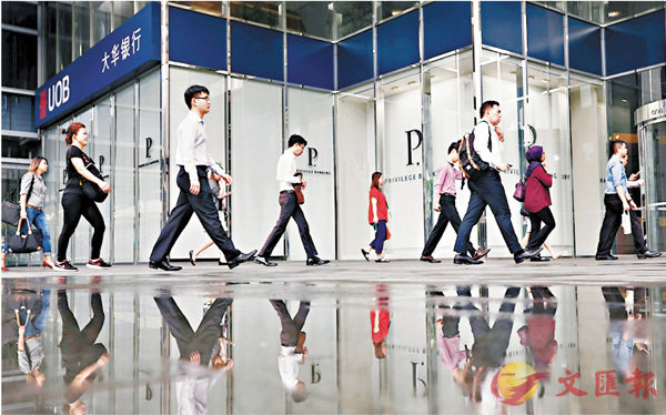 �������s�w�Ʒs�[�Y���~�v�|�i�@�B�W�ɡC���z��