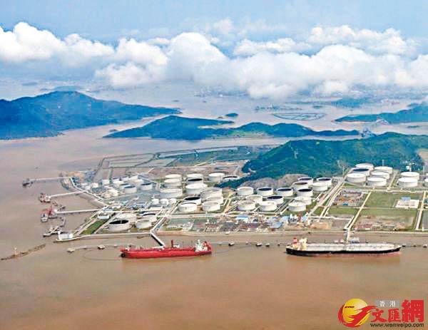 中国持续兴建战略石油储备基地，图为舟山石油储备基地。(因特网图片）