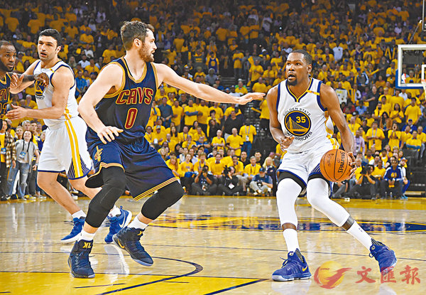 ���M�h�D�N���ҡ]���^�C���z��