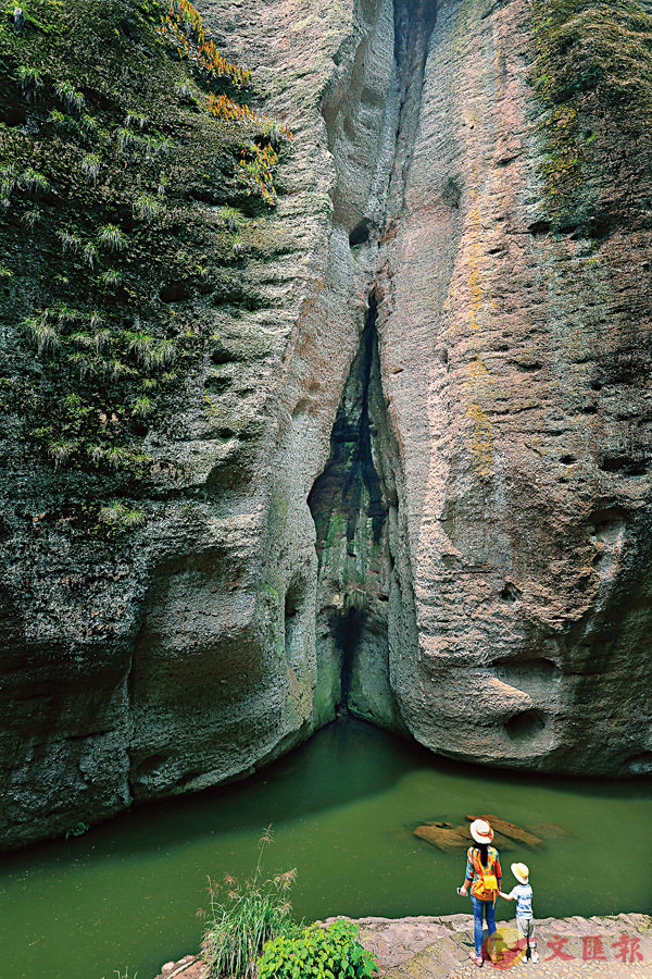 ���P�k��