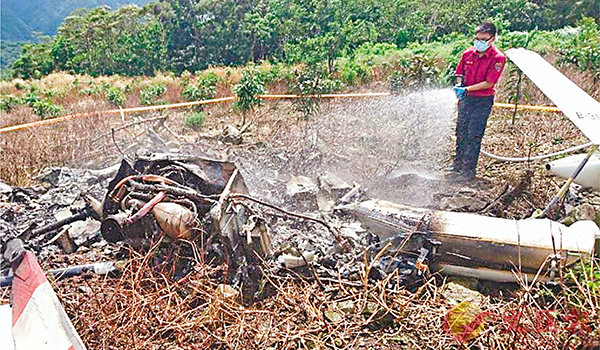 ���x�W�@�[���ɾ��Q��Y�Ҧb�Ὤ�s���A��g�ҹ�������m�ݨ��x�W�n�ɺt���f�L�b���W�A�L�������`�C�Ϭ��Y���{���C���W�Ϥ�