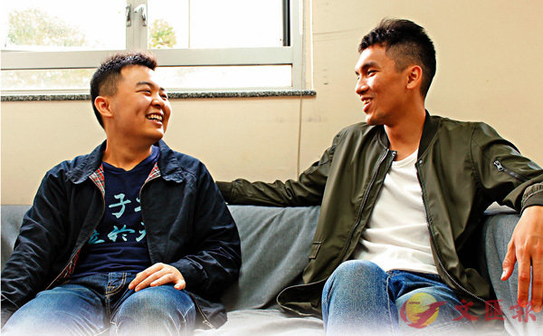 ■林煥鑫（左）和甘偉權（右）經常在舍堂分享心事。 香港文匯報記者柴婧 攝