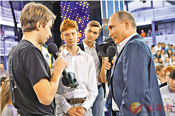 �����ʻP�u00��v�X�ͪ��ǥͤ��ʡA�j�ͨp�ͬ��ο���C �k�s��