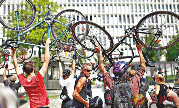 ���Ϯ�o�H�h�b�|���~�|�_�樮��ĳ�C ���z��