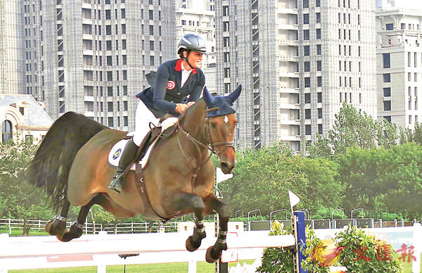 �����ũɦb�ĤG������ɹs�@���C �����׳��O�� ���j��  ��