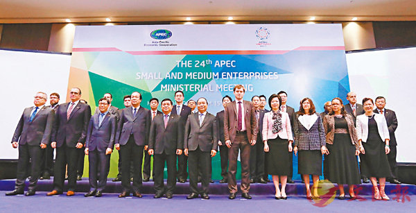 �����ʨ��b�V�n�J�ө����X�u�ĤG�Q�|���ȤӰϸg�٦X�@��´���p���~�����|ĳ�A�M��L�P�|�������X�ӡC