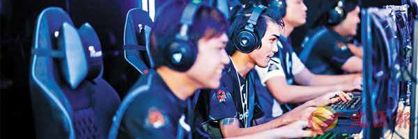 ���q�v�O�����ȫǹB�����t���ءC �x���Ϥ�