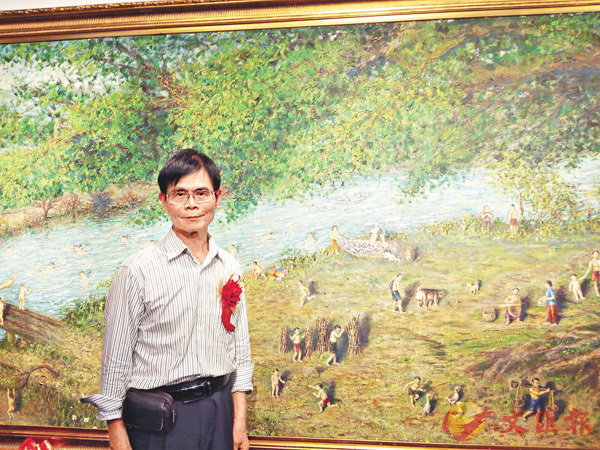 ■港人蔡騰歷時三年創作的油畫《鄉村舊事》，目前拍賣公司估價達2億元人民幣。 記者李昌鴻 攝