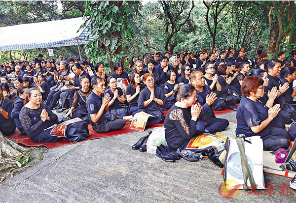 ������¦窺�X�u������X�Qť�����w�g�A�����s�ˡA�����H�Ԥ����h���C �����׳��O�̧E�a�� ��