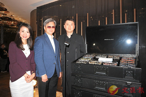 껯궯()ΦaY()iܰeMy Central RaqMˡC׳O̱箮^  