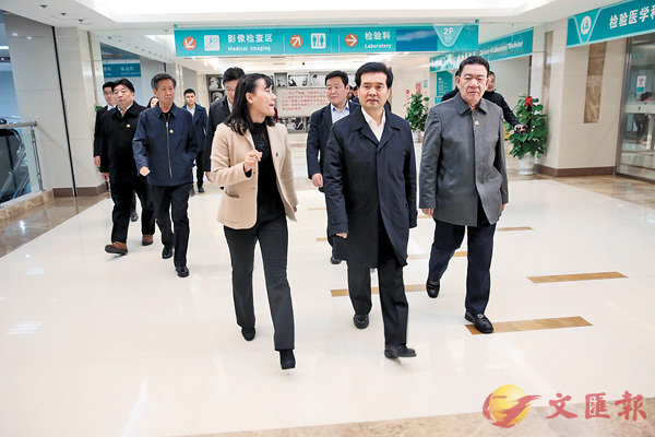 ������F��ƥD�u�������]�k�G�^�v����F��Ь�����e���|������ìɩe���b�e�_�ҹ�u�ʬz�������åͨ�P�o�i�v���p�C �����׳��_�ʶǯu