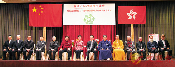 ������S�O��F�Ϧ�F���x�L�G��Z�P���䤻�v�л�S�y�ͷ|�����Φ����s�D���Ҳv����F����v�e�N���ΥD�n�����X�v�C