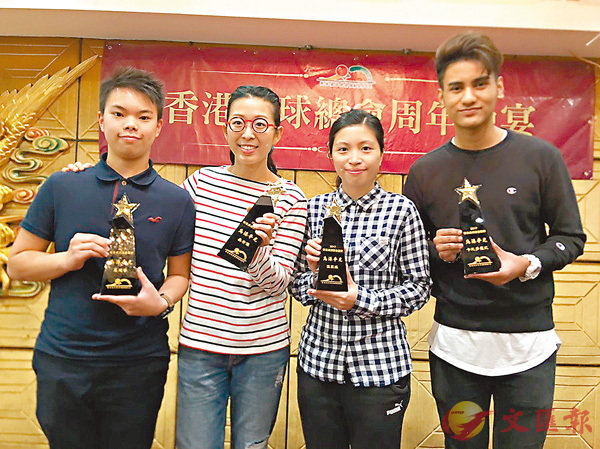 ■葉建（左起）、吳安儀、溫家琪及卡比多羅比獲提名競逐「傑出運動員」。 香港文匯報記者潘志南  攝
