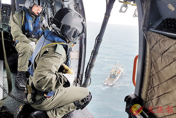 ���F������A�ȶ����ɾ��M�ϧU��������b�t�ߴ����A�j����u�ؼСC