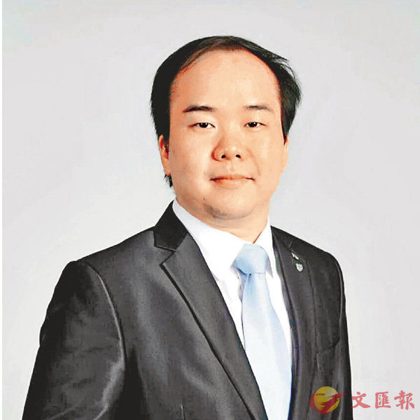 ����Ӽ}�e�R�����ܡu�@�a���ˡv��סu�D�`�i��v�C �����׳��n�ʶǯu