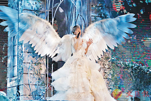 ���P�z�ӥH�@ŧ���l�j����ȩ�b�ťX���C