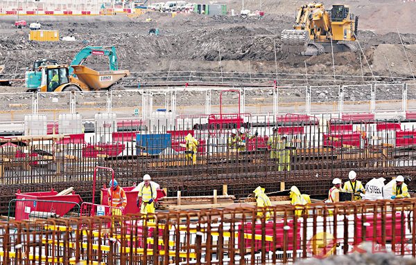 ���ثe�A�w��15�a������~�q�L�Y�J�Q��C���ظ��w�f�A�䤤7�a���~�ѻP���ؤ��]�C�Ϭ��Ӷ��جI�u�{���C ��ƹϤ�