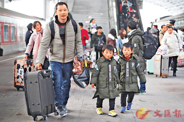 ���K�B����ҹ���3��12�鵲���A����40�ѡA�w�p����ȫȵo�e�q�N�F29.8���H���C�Ϭ��Q��ȫȦb�n�ʤ��������������X��C ���s��