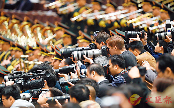 ���Q��A����F��Q�T���@���|ĳ�b�_�ʤH���j�|���|�泬���|�C�Ϭ��O�̦b�|���ĳX�C�s�ت�