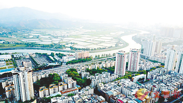 ���f��D�j�W�Ϧ�������U�ɸ�Ū�F���u�@���i����������@�C�Ϭ��`�`�e�C ��ƹϤ�