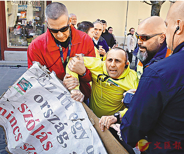 ���ϼں��Z�ܫª̡u����v�Q�Ԩ��C ���p��